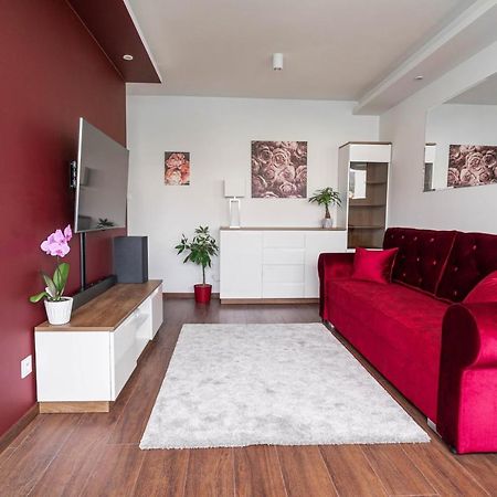 Rose Valley Apartment ポラニツァ・ズドゥルイ エクステリア 写真
