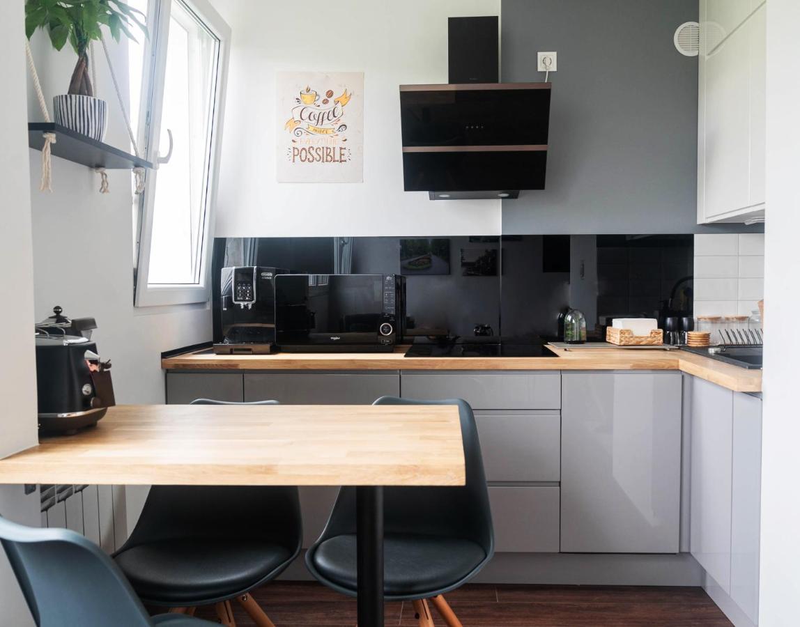 Rose Valley Apartment ポラニツァ・ズドゥルイ エクステリア 写真